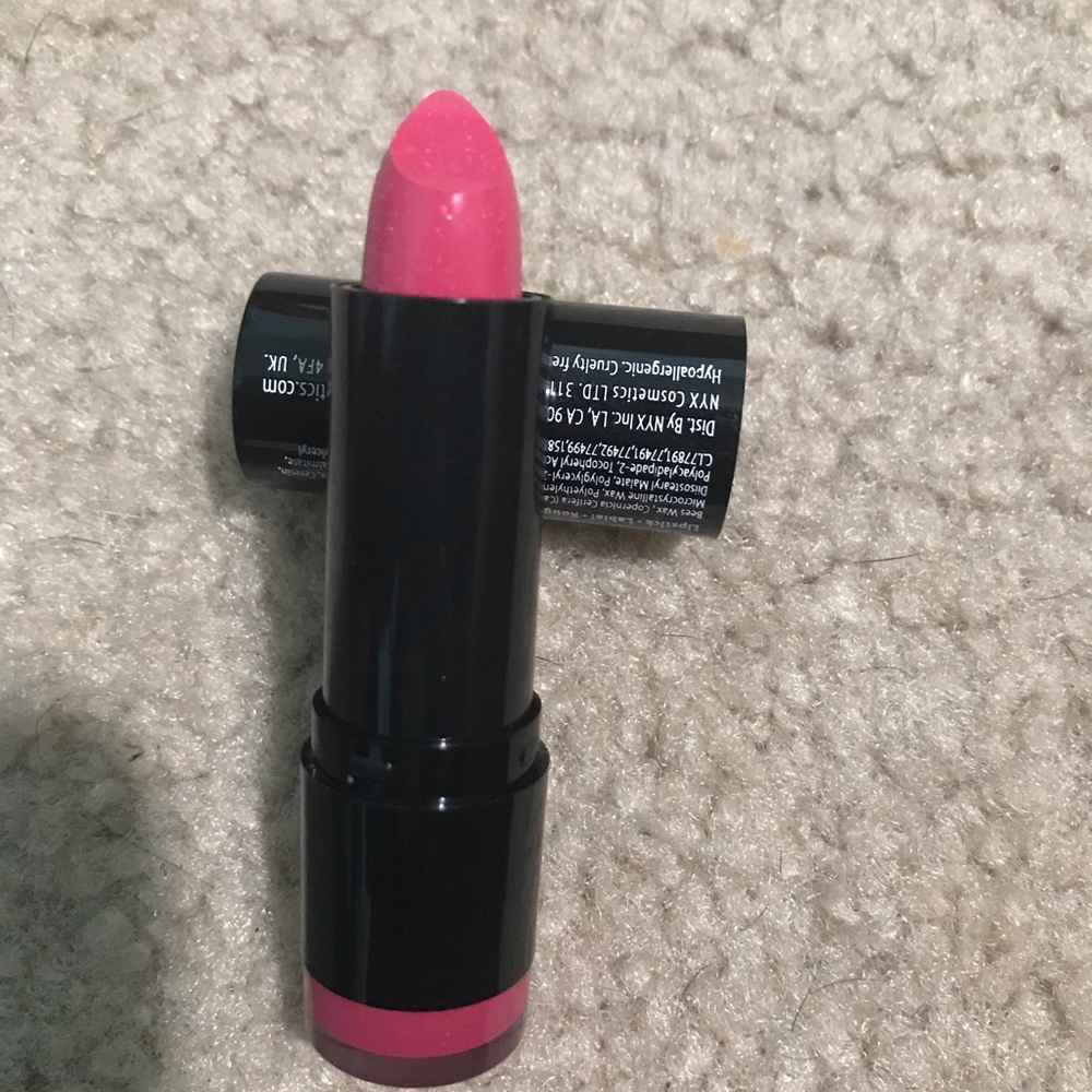 Nyx Lipstick